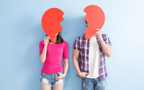 女方婚内出轨的代价 女人婚内出轨需要付出什么代价