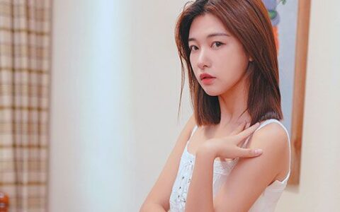 软化头发和蛋白矫正的区别