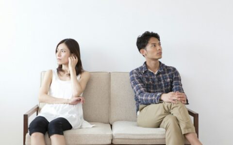 夫妻三观不合的表现，夫妻三观不合的表现都有哪些