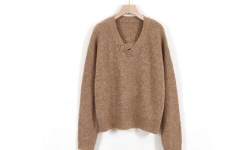 杏色裤子搭配什么颜色上衣好看