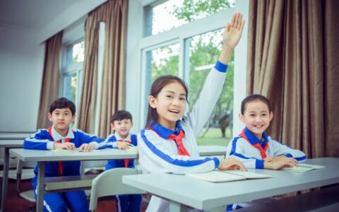 学生和老师有矛盾怎么办，解决师生矛盾的最佳做法