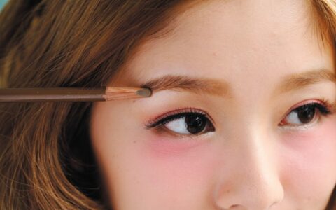 春日轻眼妆，适合春天的眼妆