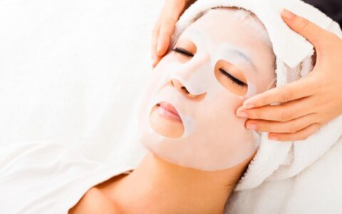 皮肤缺水要如何解决，如何有效为肌肤补水