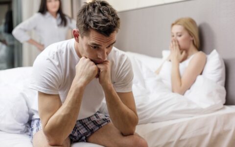 出过轨的人该不该被原谅，该如何对待出轨的对象