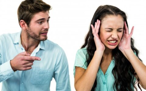 夫妻总吵架怎么办，如何改善夫妻关系