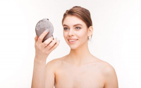 干性皮肤如何选护肤品 什么样的护肤产品适合干性皮肤