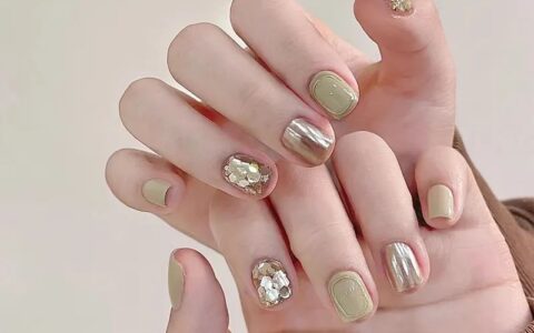 初秋美甲，就应该这样仙仙玉玉的