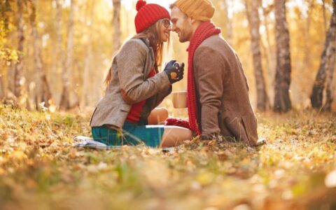 夫妻之间应该如何相处，夫妇相处要注意什么？