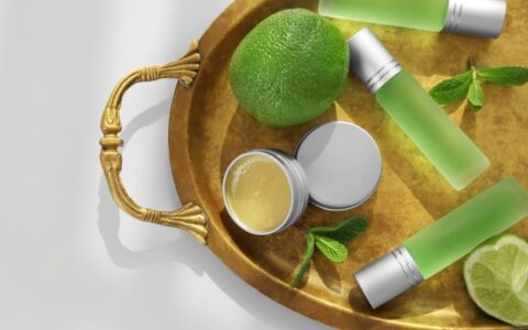 送女朋友香水好吗，香水适合送给女朋友吗？