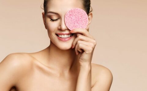 去角质对皮肤有什么好处，定期去角质对皮肤的好处介绍