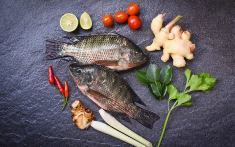 鱼丸的热量多少减脂能吃吗，减肥能吃鱼丸吗？