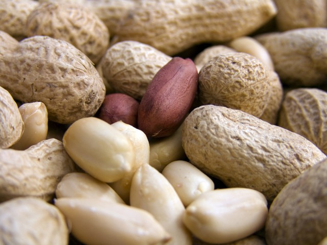 花生米怎么做热量少一些，减肥花生米怎么做？